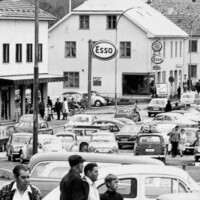 Riksveg 50 (senere E6) og Esso ca. 1963